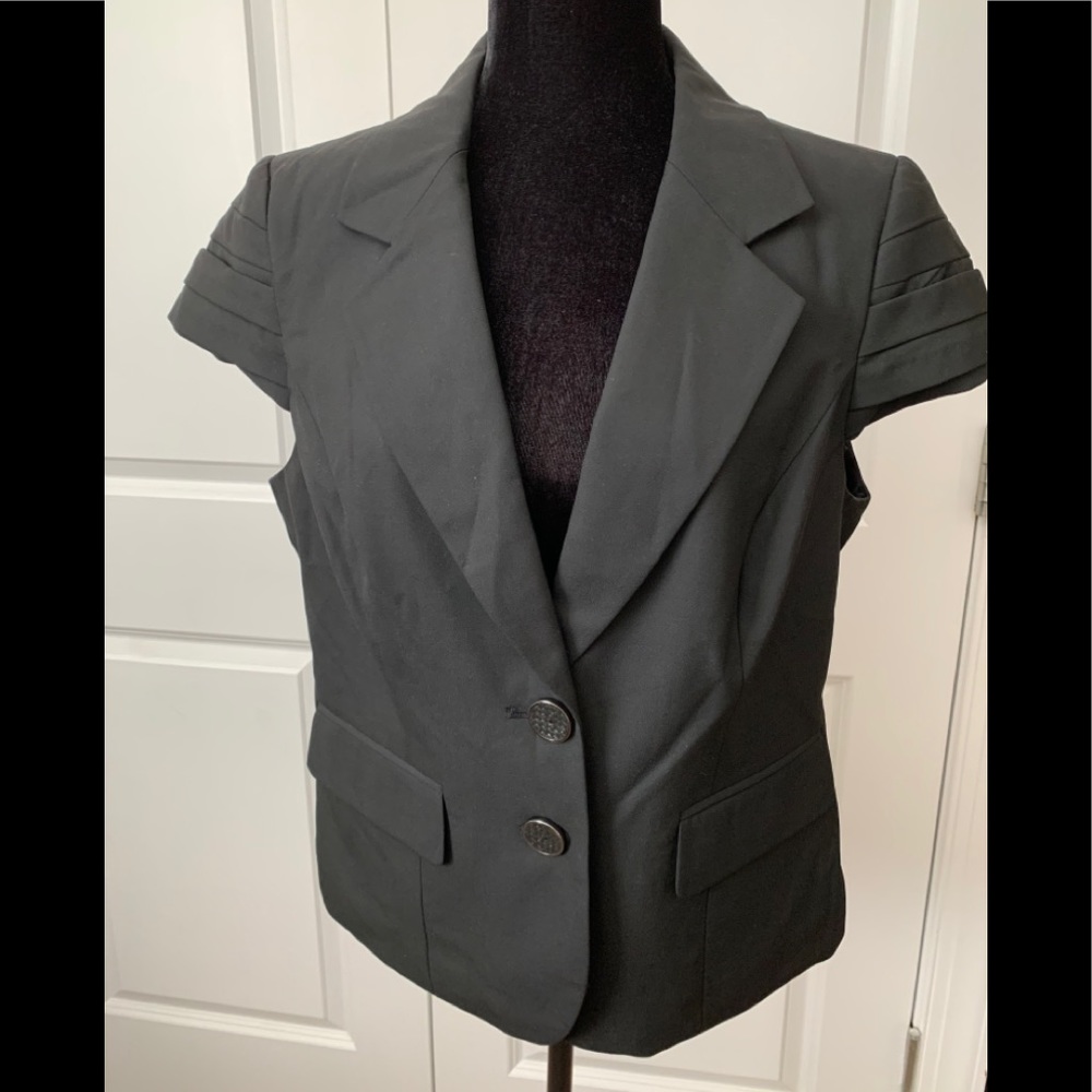The Limited Blazer with cuff sleeve detail- size L
